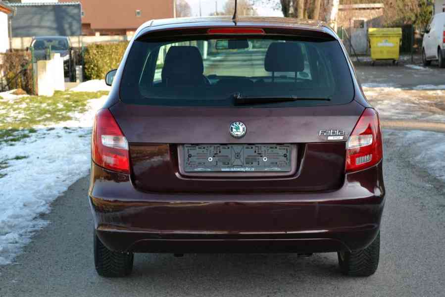 Škoda Fabia 1.2 TSI 63kW Ambiente kombi facelift - foto 3
