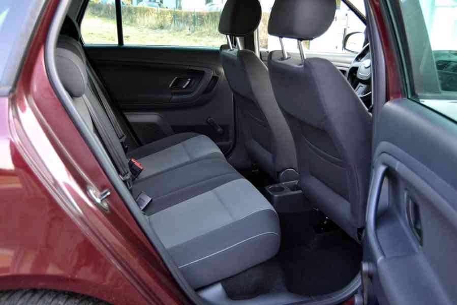 Škoda Fabia 1.2 TSI 63kW Ambiente kombi facelift - foto 11