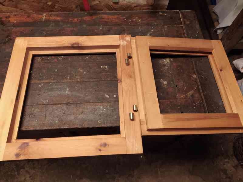 Dřevěné okýnko - foto 2