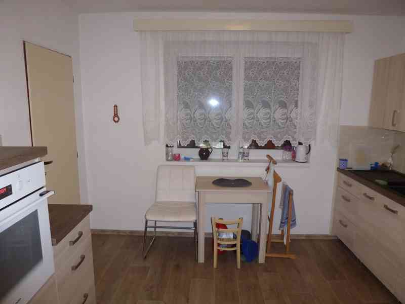 Prodej domu v Kožlanech, okr. Plzeň Sever - foto 6