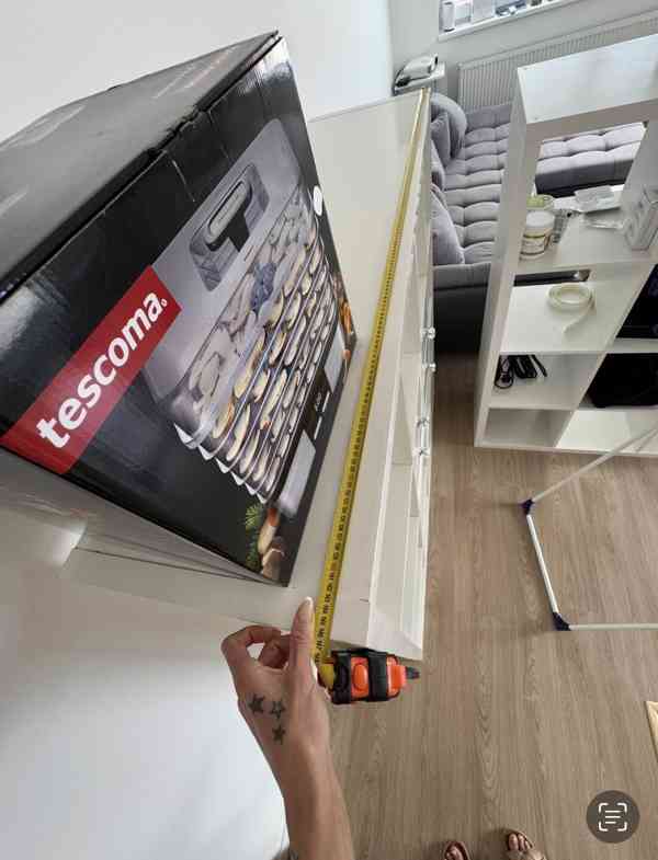 Policová stěna s šuplíky - foto 8