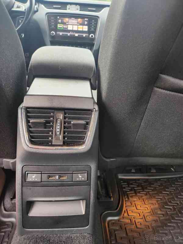 Škoda Octavia 2,0   III. Style TDI 110 kW. - foto 11