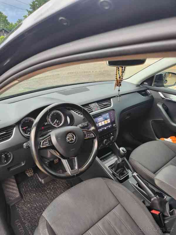 Škoda Octavia 2,0   III. Style TDI 110 kW. - foto 8