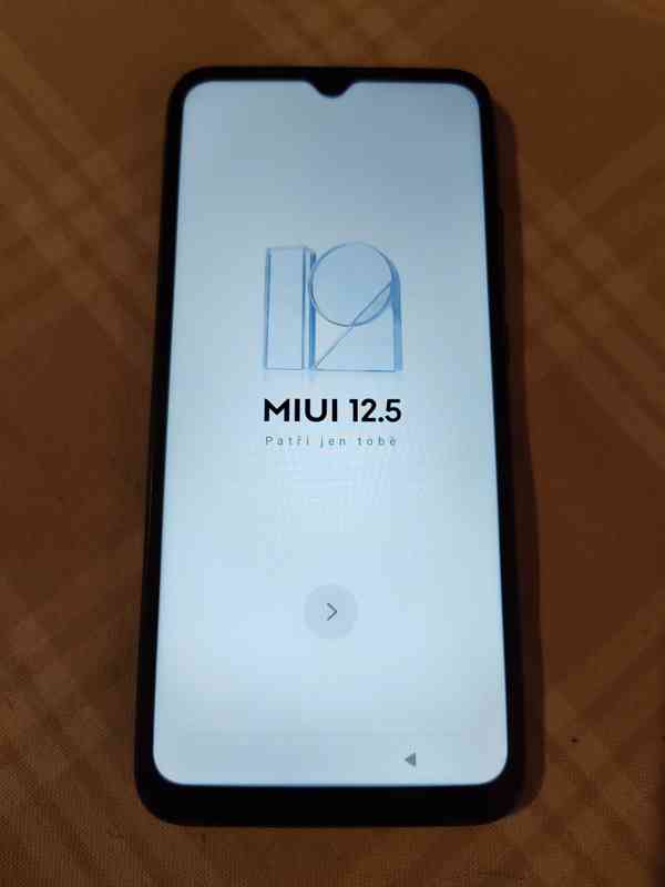 Mobilní telefon Xiaomi Redmi 9AT 32/2GB - foto 4