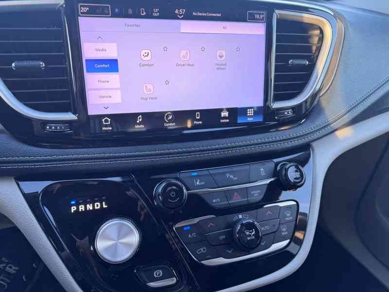 Chrysler Pacifica 3,6 Hybrid RU Radar Limit 2023 - foto 17