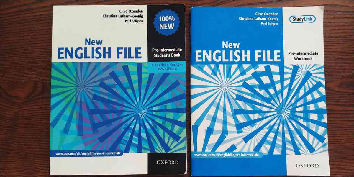 New english file pre-intermediate Student's Book + Workbook 