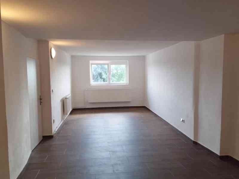 Prodej rodinný dům Týnec nad Labem , část Lžovice - foto 10