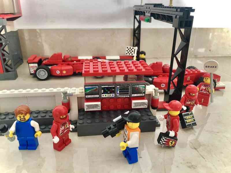 Lego Racers- Formule F1-Ferrari Team - foto 5