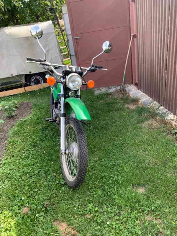 Motocykl Kawasaki KL250, rok výroby 1977, barva zelená - foto 5