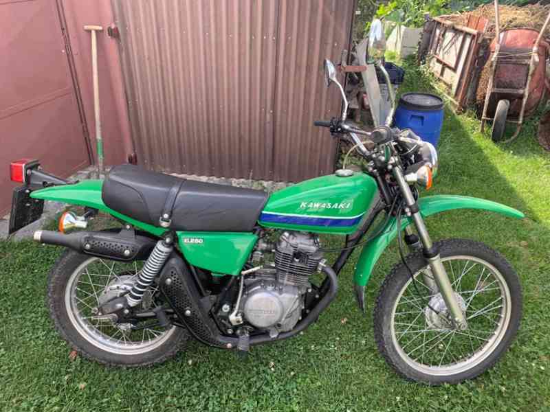 Motocykl Kawasaki KL250, rok výroby 1977, barva zelená - foto 4