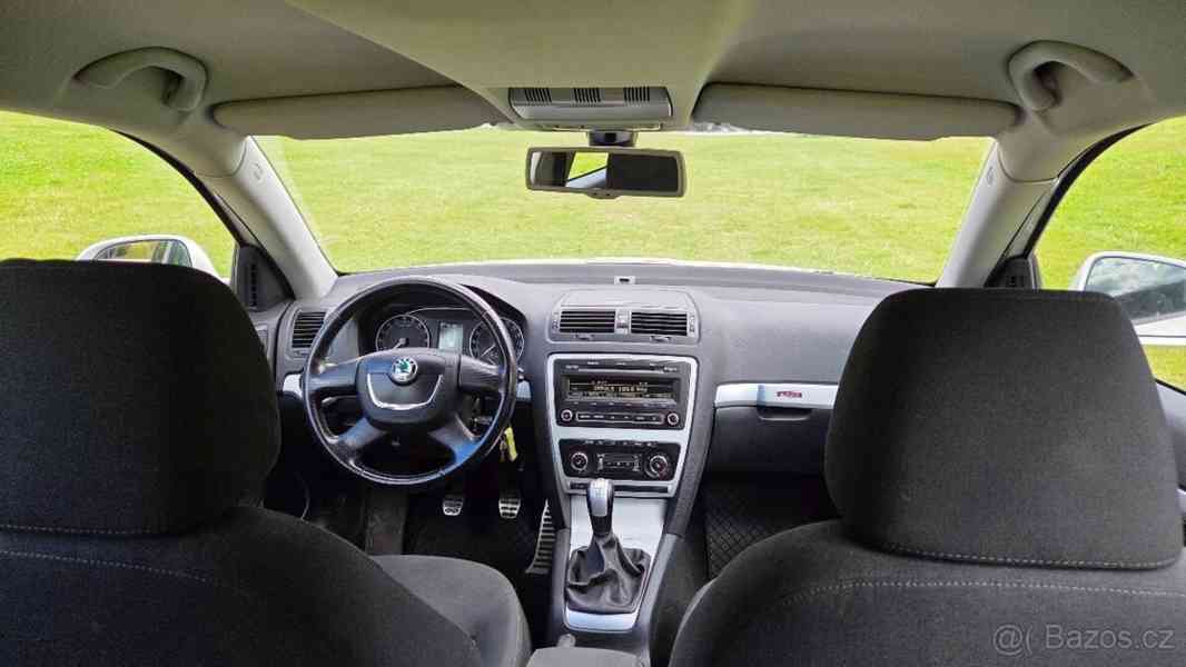 Škoda Octavia 2,0   Scout II, TDi - foto 8