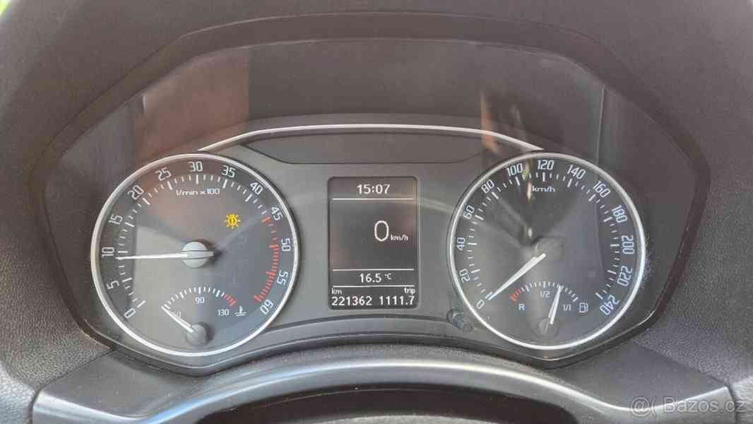 Škoda Octavia 2,0   Scout II, TDi - foto 7