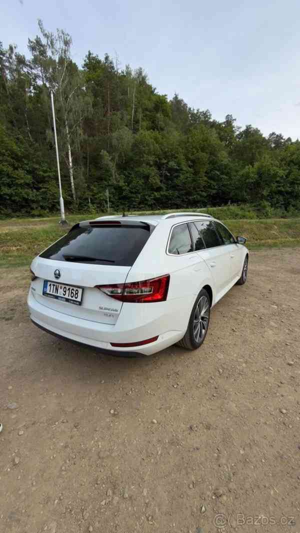 Škoda Superb 2,0   TDI 140kw L&K Plná výbava - foto 5