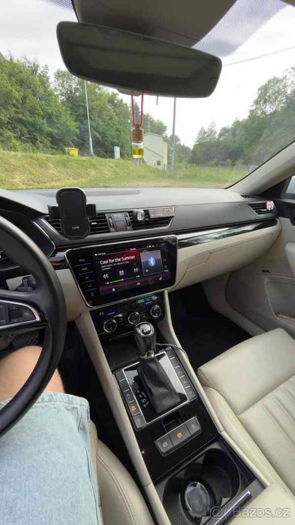 Škoda Superb 2,0   TDI 140kw L&K Plná výbava - foto 19