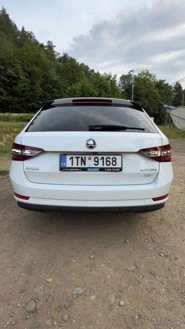 Škoda Superb 2,0   TDI 140kw L&K Plná výbava - foto 8