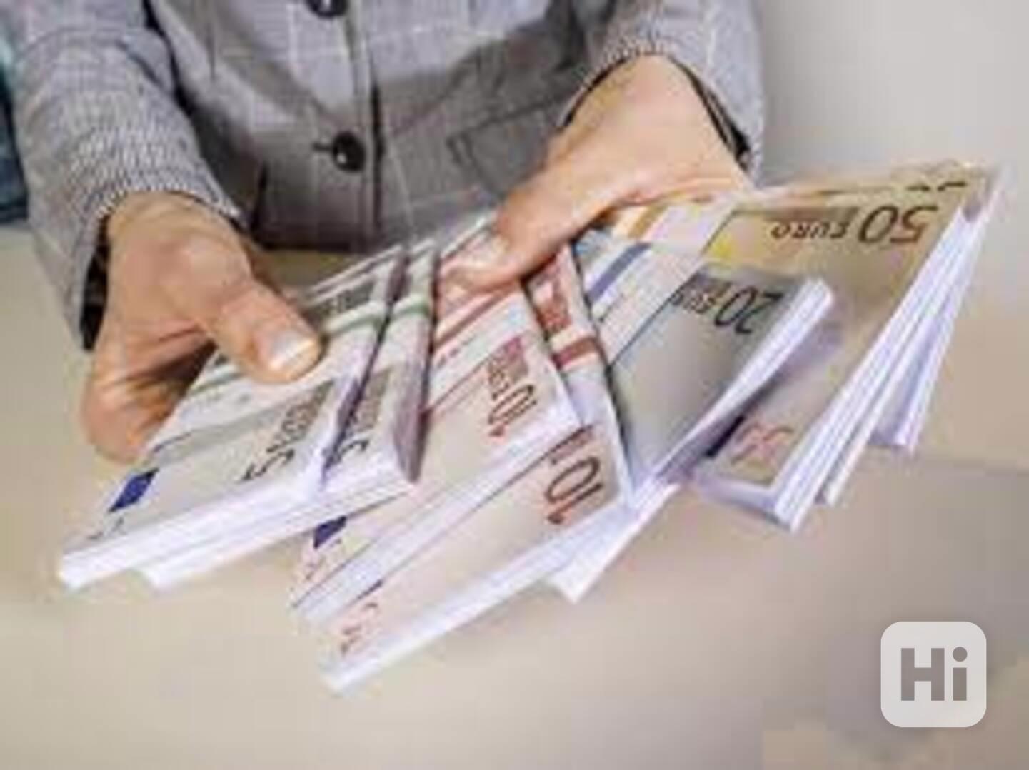 Dlužíte si příliš mnoho? Převyšuje vaše měsíční splátka již  - foto 1