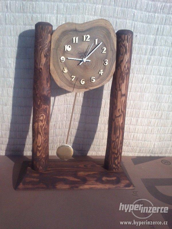 Ručně vyráběné dřevěné hodiny - foto 5