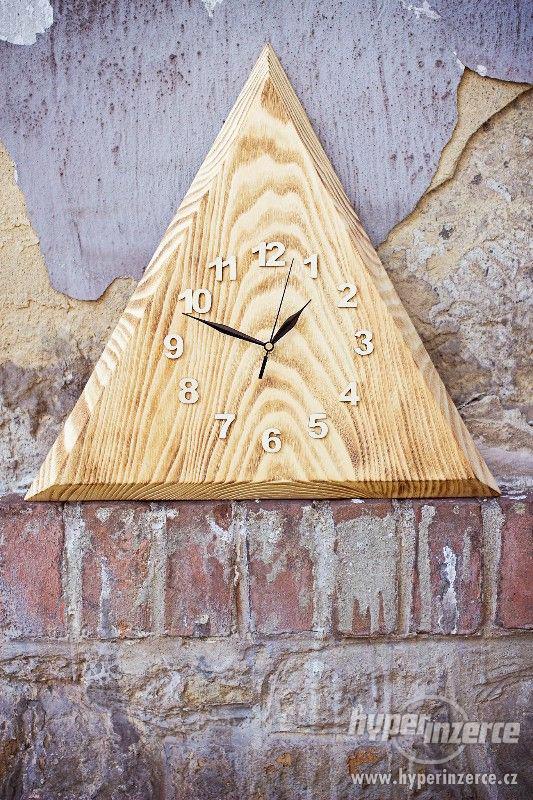 Ručně vyráběné dřevěné hodiny - foto 9