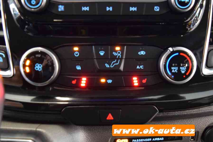 Ford Transit Custom 2.0 TDCI LIMITED AUTOMAT 5MÍST LONG 2023 - foto 22