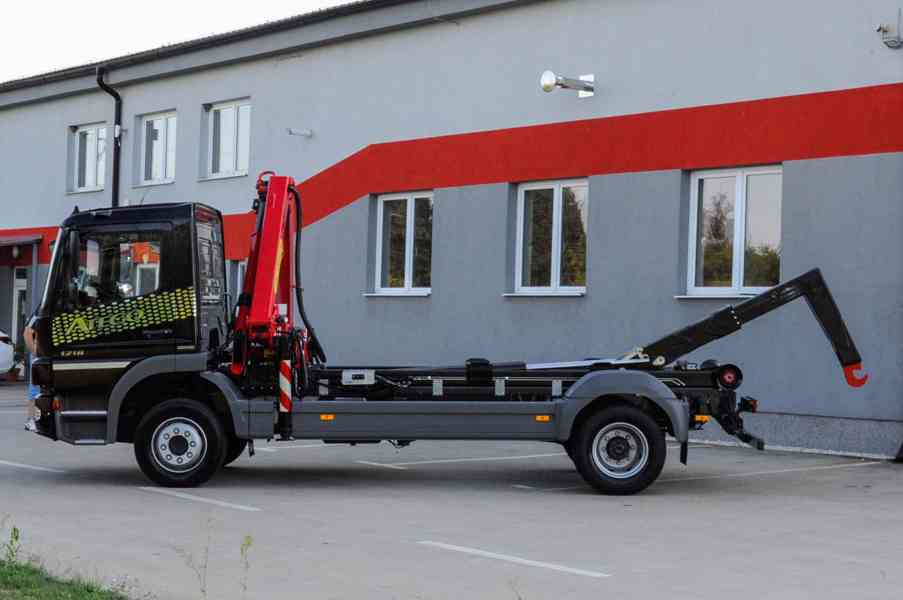 MERCEDES ATEGO 1218 - NOVÝ HÁKOVÝ NOSIČ KONTEJNERŮ + RUKA - foto 96