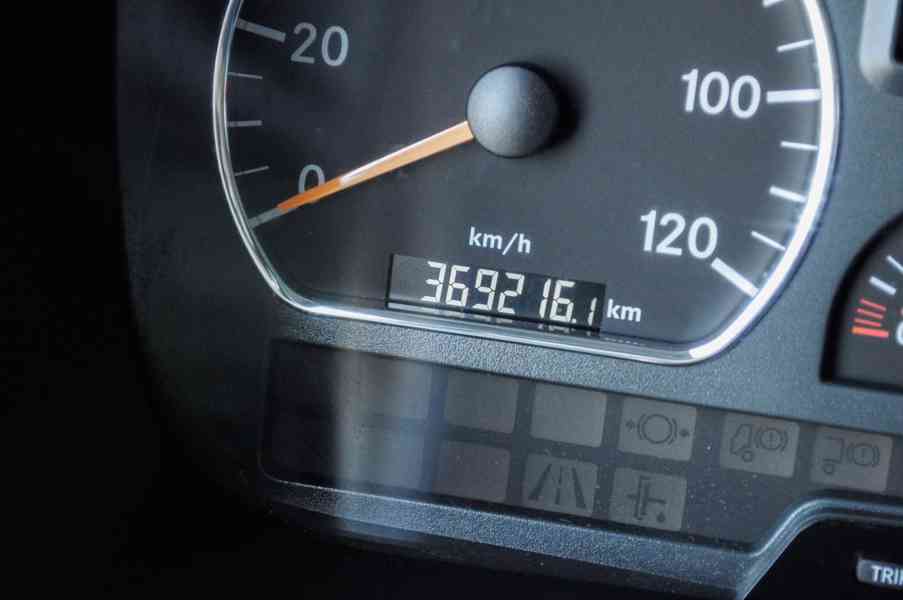 MERCEDES ATEGO 1218 - NOVÝ HÁKOVÝ NOSIČ KONTEJNERŮ + RUKA - foto 67