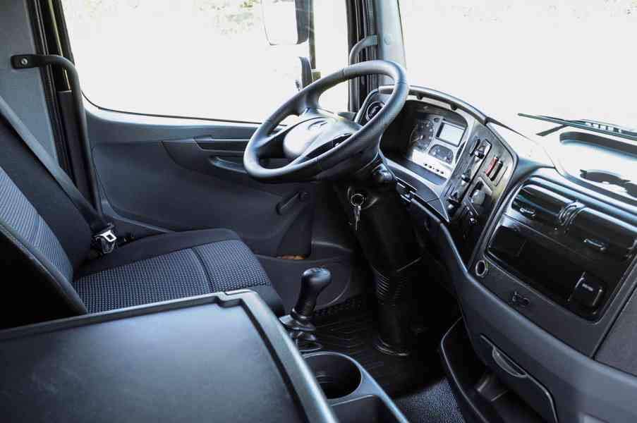MERCEDES ATEGO 1218 - NOVÝ HÁKOVÝ NOSIČ KONTEJNERŮ + RUKA - foto 56
