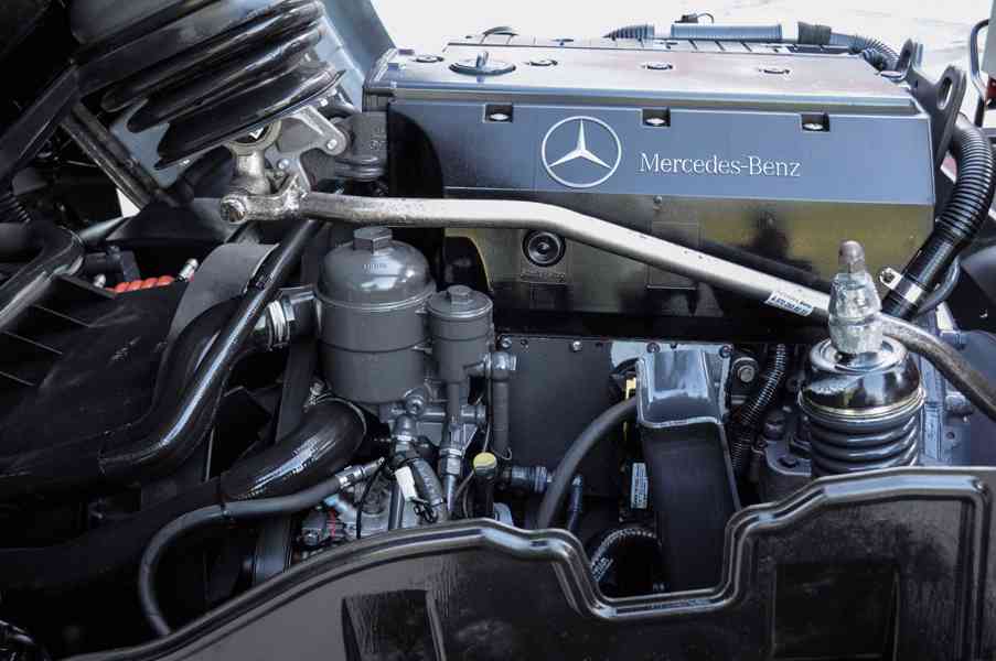 MERCEDES ATEGO 1218 - NOVÝ HÁKOVÝ NOSIČ KONTEJNERŮ + RUKA - foto 78