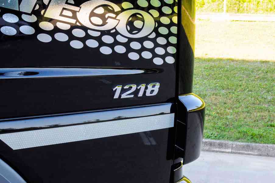 MERCEDES ATEGO 1218 - NOVÝ HÁKOVÝ NOSIČ KONTEJNERŮ + RUKA - foto 8