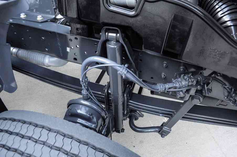 MERCEDES ATEGO 1218 - NOVÝ HÁKOVÝ NOSIČ KONTEJNERŮ + RUKA - foto 72