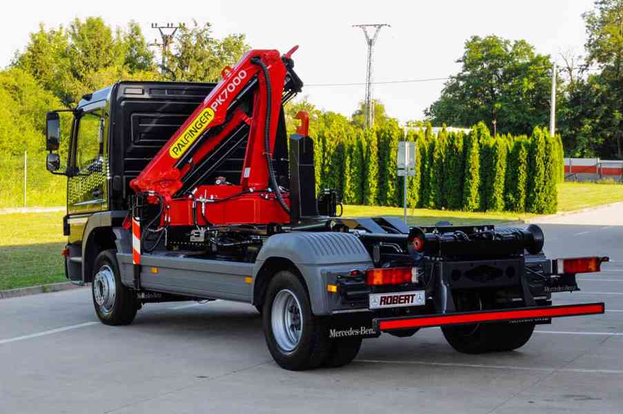 MERCEDES ATEGO 1218 - NOVÝ HÁKOVÝ NOSIČ KONTEJNERŮ + RUKA - foto 5