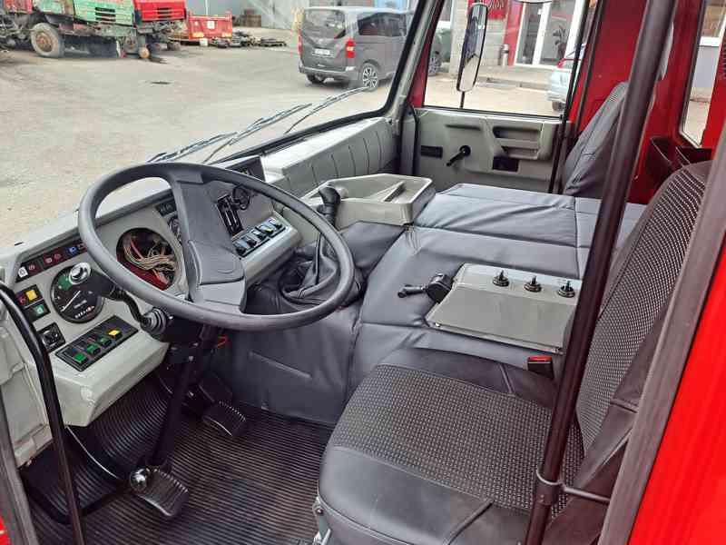 Kabina Tatra T815 EURO 2, 3 REPAS - foto 6