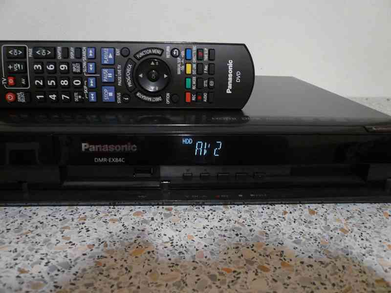DVD rekordér Panasonic DMR-EX84 - foto 2