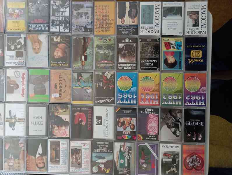Magnetofonové kazety vydané 90.léta,  hity 60.léta a podobně - foto 2
