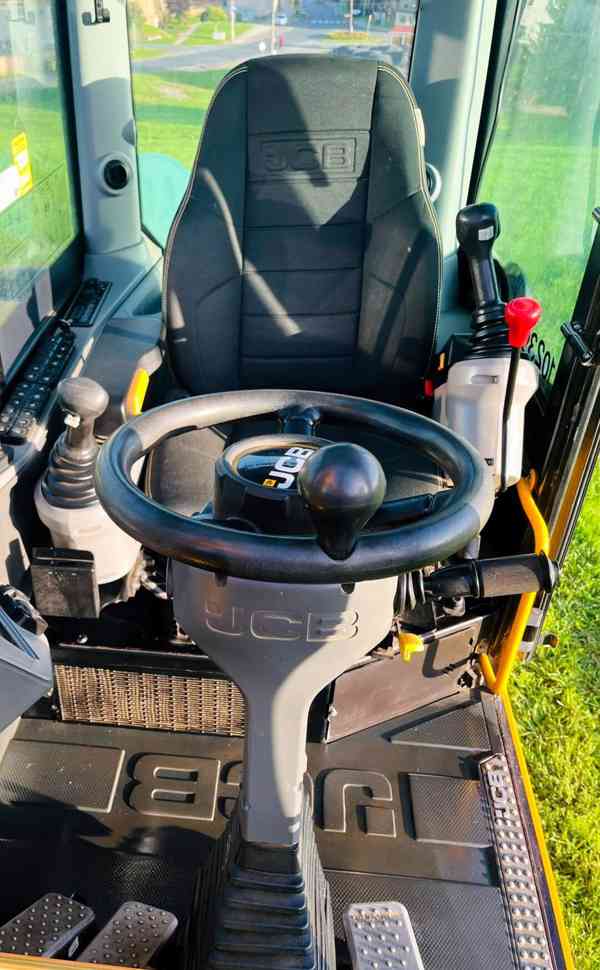 Kolové rypadlo JCB 110W Hydradig (Možnost leasingu) - foto 7