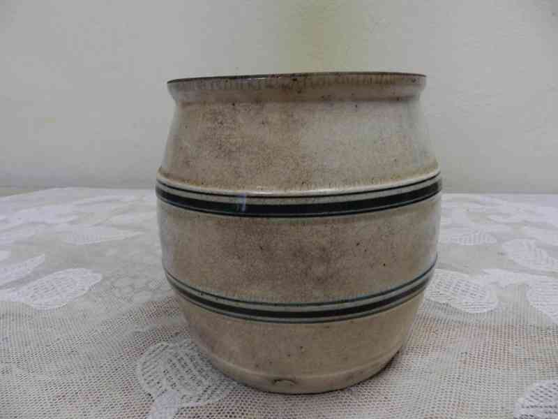 Zajímavá keramická Nádoba Dóza V. Kutina Praha Karlín  - foto 3