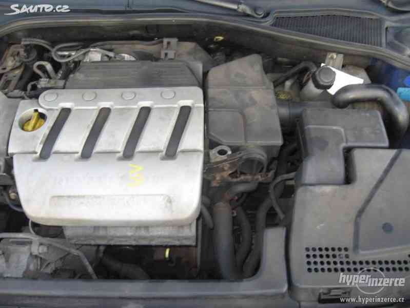 Renault Laguna - foto 18