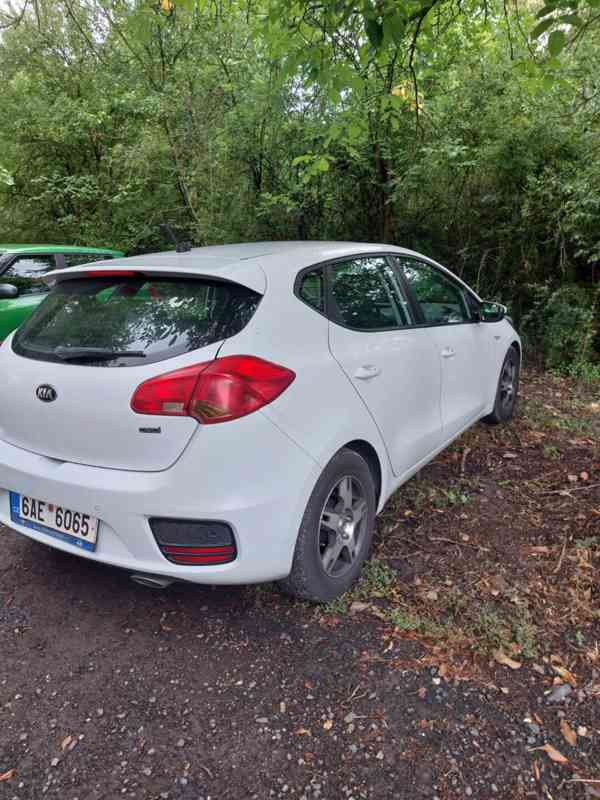 Kia ceed 1.6 crdi 100kw - foto 5
