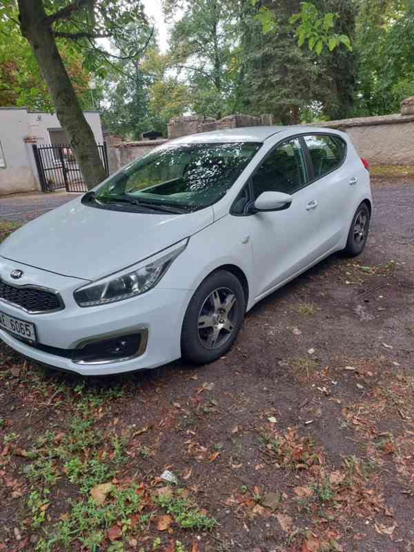 Kia ceed 1.6 crdi 100kw - foto 3