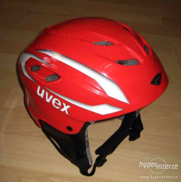 Lyžařská značková helma UVEX, - foto 1