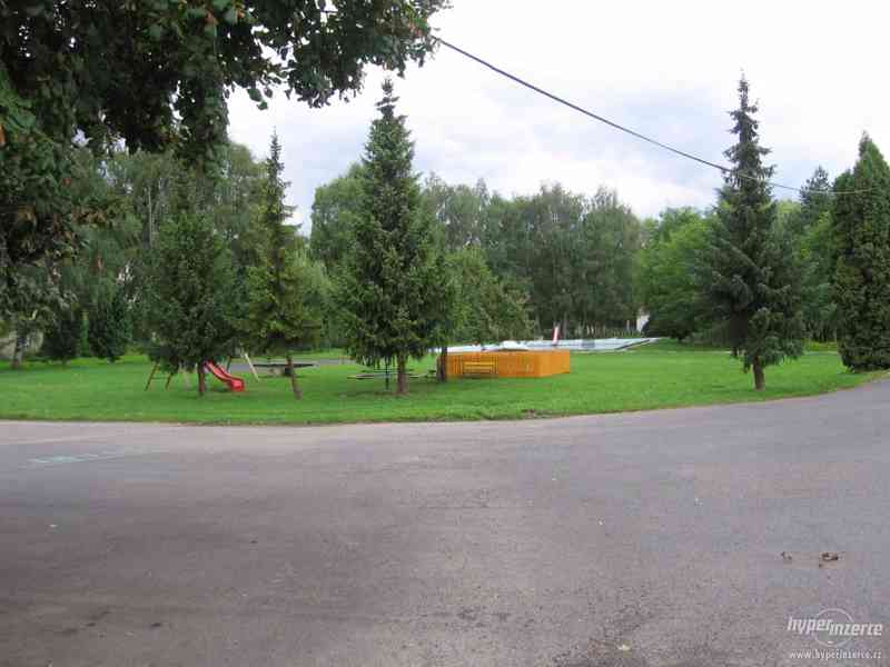 Prodej rekr.domu Stradonice u Loun - foto 4