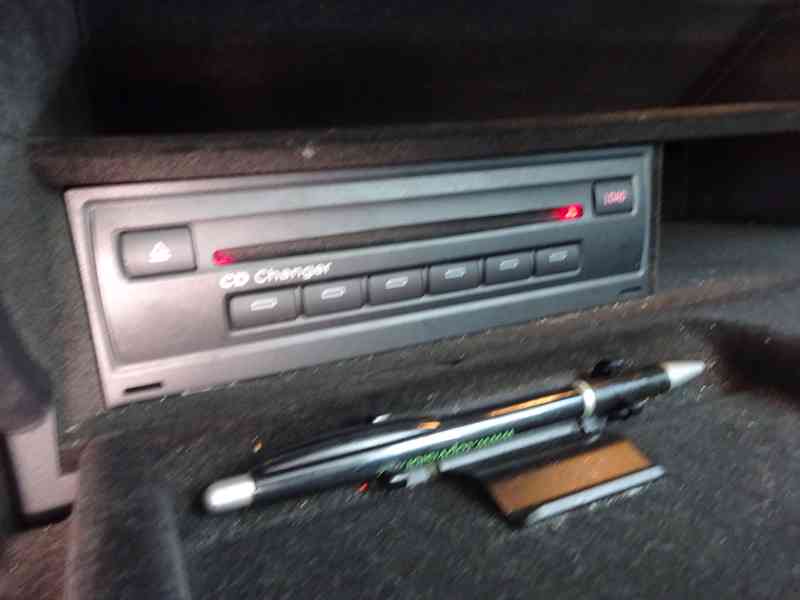 Audi A6 3.0 TDI 4x4 r.v.2005 (165 kw) AUTOMAT - foto 19