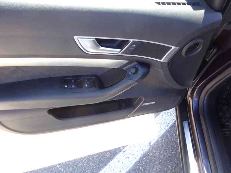 Audi A6 3.0 TDI 4x4 r.v.2005 (165 kw) AUTOMAT - foto 6