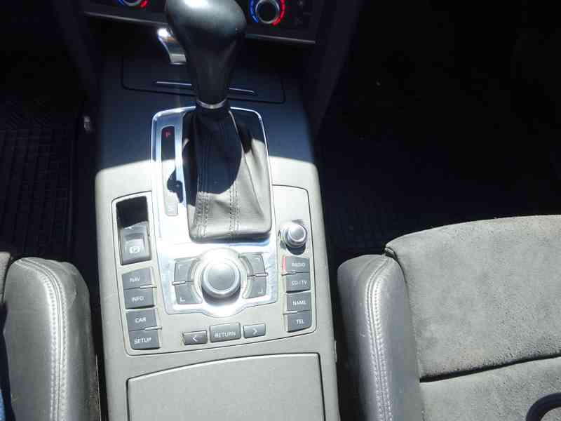 Audi A6 3.0 TDI 4x4 r.v.2005 (165 kw) AUTOMAT - foto 9