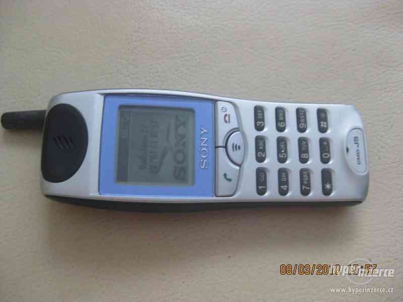 Sony CMD-J5 - funkční telefon z r.2000 - foto 1