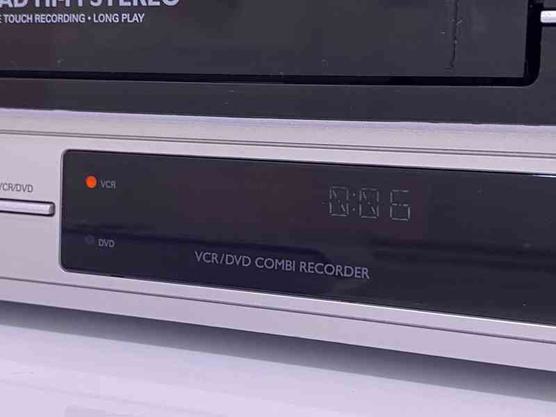Philips DVDR3512V - combo rekordér - kopíruje z VHS na DVD  - foto 6