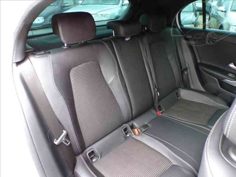 Mercedes-Benz 1,5 A 180D,AUTOMAT - foto 13