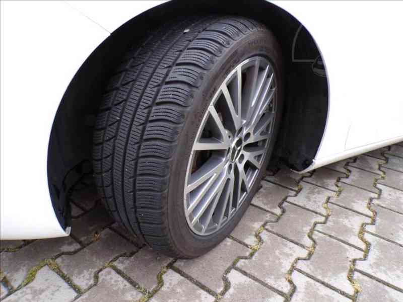 Mercedes-Benz 1,5 A 180D,AUTOMAT - foto 16