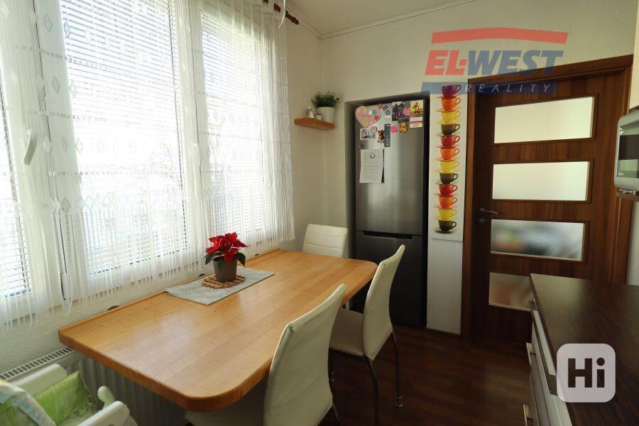 Prodej zrekonstruovaného bytu 4+1/L v Sušici - foto 6