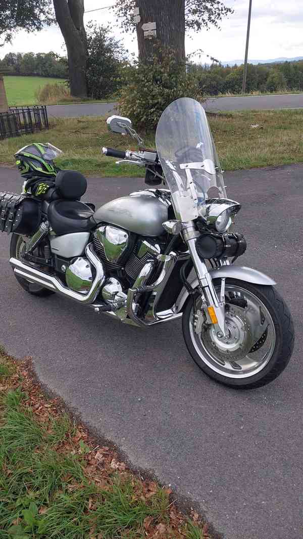 Prodám  Honda  VTX 1800C - foto 3