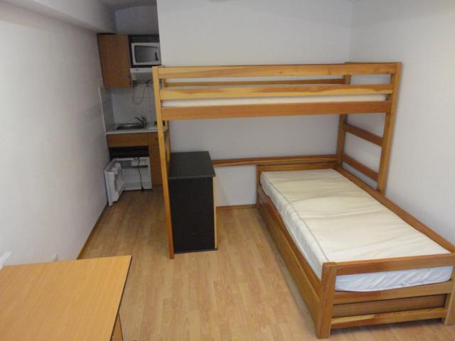 Pronájem 1+kk, ulice Údolní, centrum, 30 m2, klidný - foto 3
